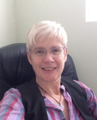 Joanne Calvert, UKCP Accredited Psychotherapist