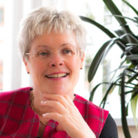 Fiona Jones, UKCP Accredited Psychotherapist