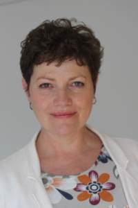 Flora Winchester, UKCP Accredited Psychotherapist