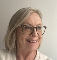 Lorraine Davis, UKCP Accredited Psychotherapist