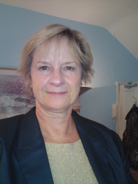 Elaine Spare, UKCP Accredited Psychotherapist