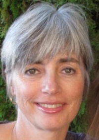Ewa Robertson, UKCP Accredited Psychotherapist