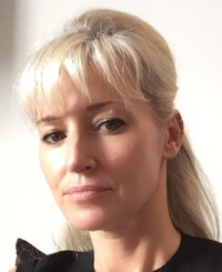 Isabelle Lesser, UKCP Accredited Psychotherapist