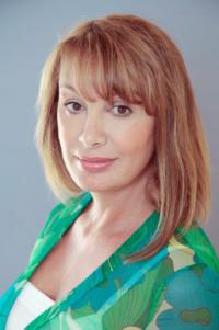 Kelly Garrett, UKCP Accredited Psychotherapist