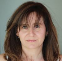 Lisa Mainz Goldsmith, UKCP Accredited Psychotherapist
