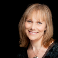 Alison Leverett-Morris, UKCP Accredited Psychotherapist