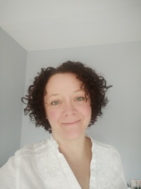 Glenda McIntosh, UKCP Accredited Psychotherapist
