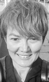 Fiona Walkingshaw, UKCP Accredited Psychotherapist