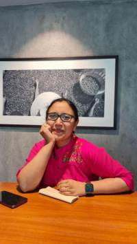 Shivangi Gokhale, UKCP Accredited Psychotherapist