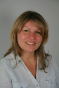 Su Youngs, UKCP Accredited Psychotherapist